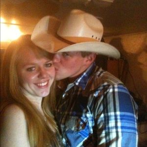 Meet your Posher, Leah